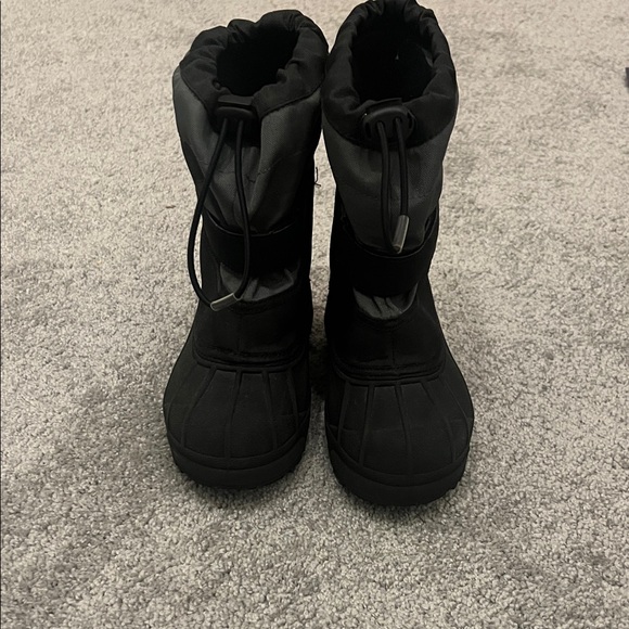 Columbia Waterproof Black and Gray Snow Boots - Picture 4 of 9